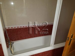 Hidro2 Grup - Cambio de bañera a plato de ducha en Gandia - antes